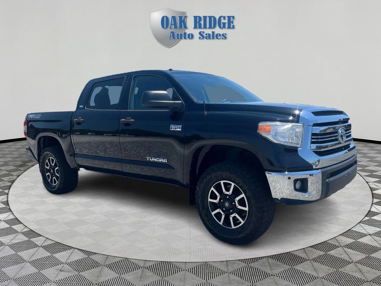 Toyota Tundra SR5 2016