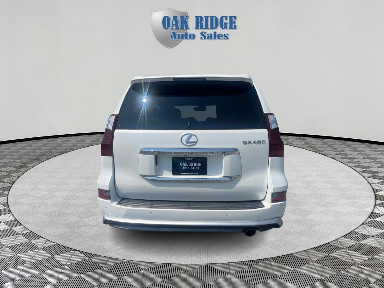 Lexus GX 460 Base 2017