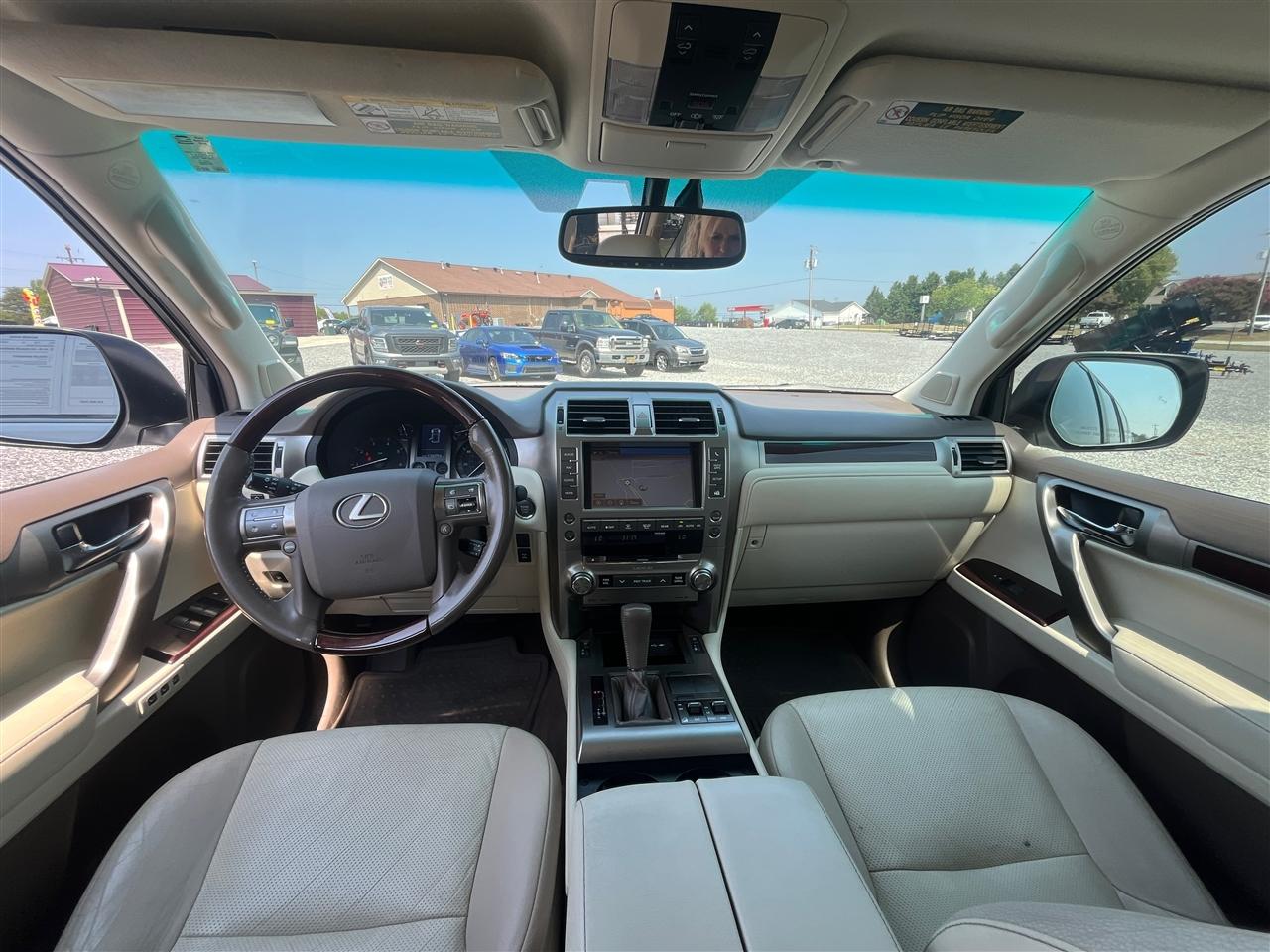 Lexus GX 460 Base 2017