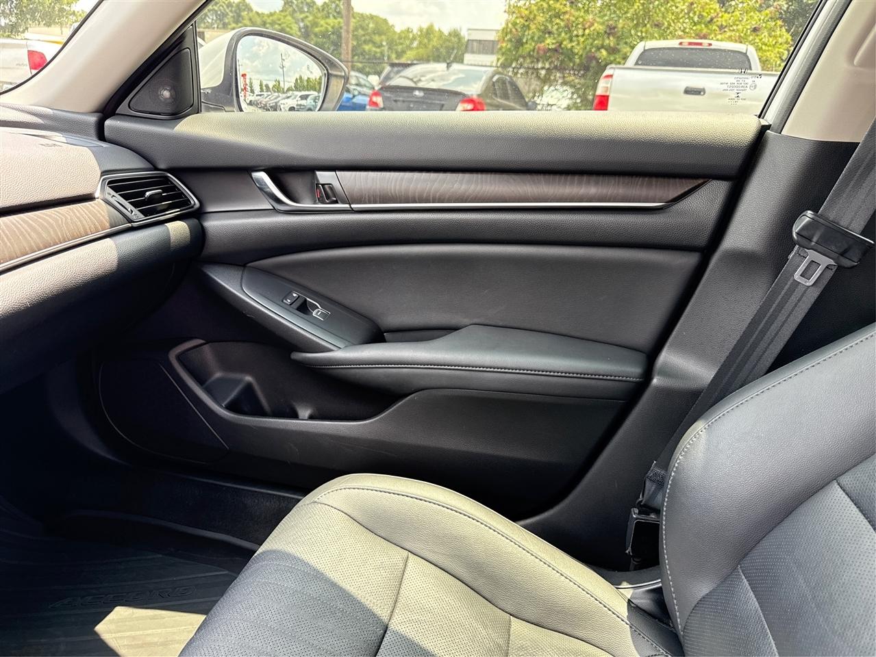 Honda Accord EX-L 2020