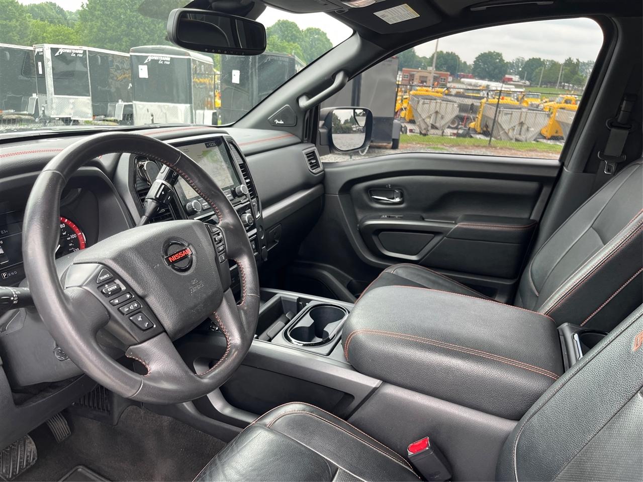 Nissan Titan PRO-4X 2021