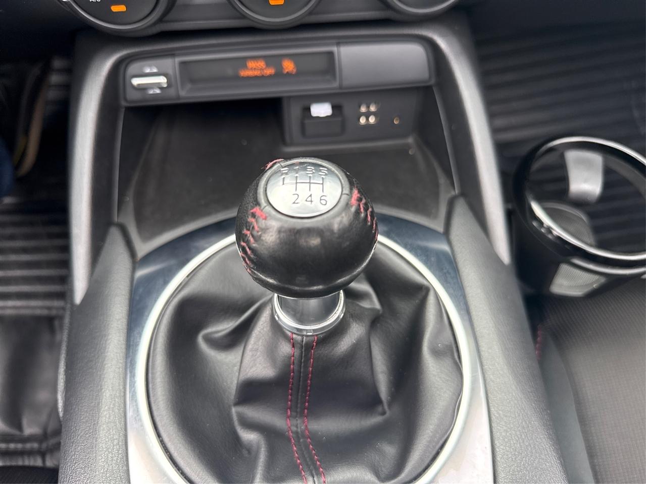 Mazda MX-5 Miata RF  2017
