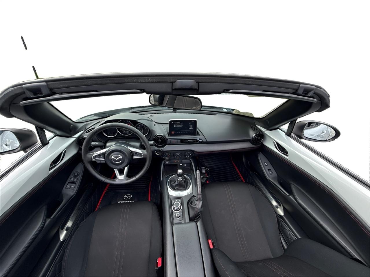 Mazda MX-5 Miata RF  2017