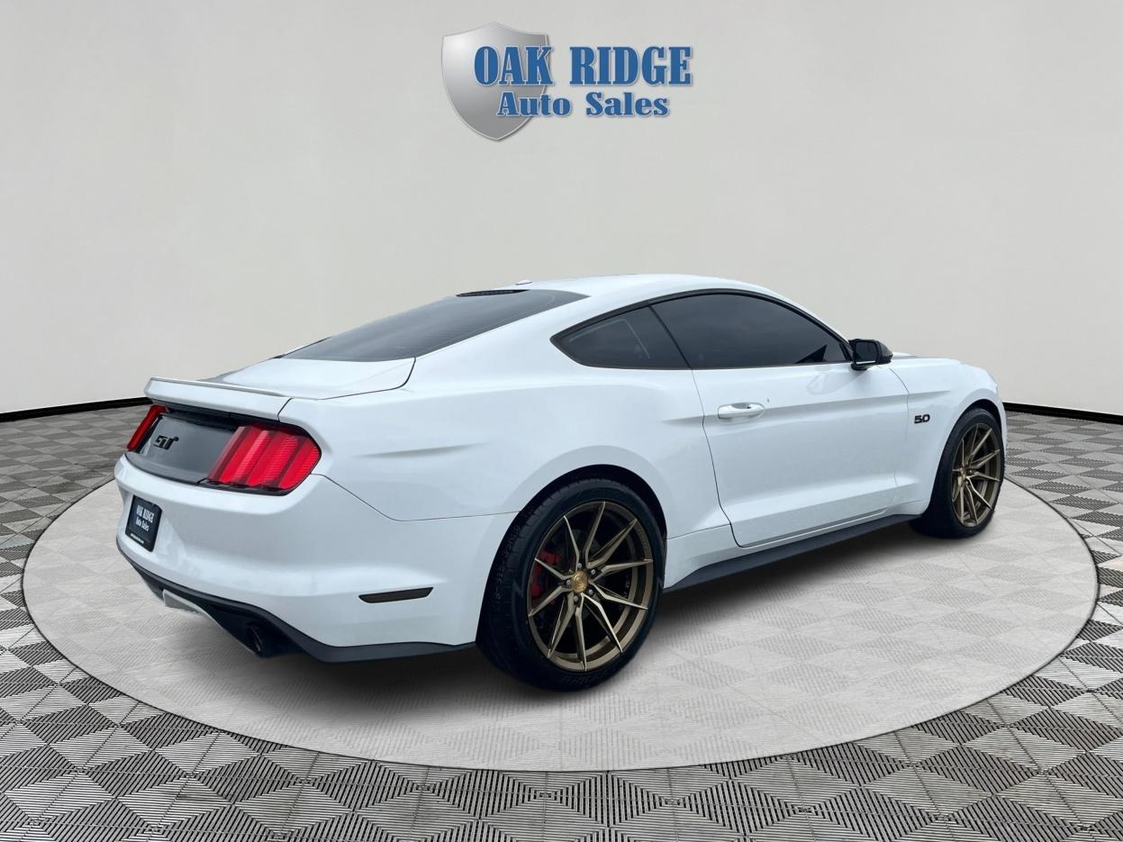 Ford Mustang GT Premium 2016