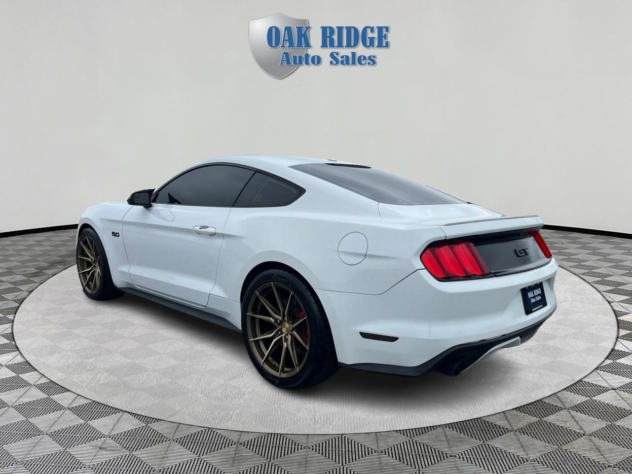 Ford Mustang GT Premium 2016