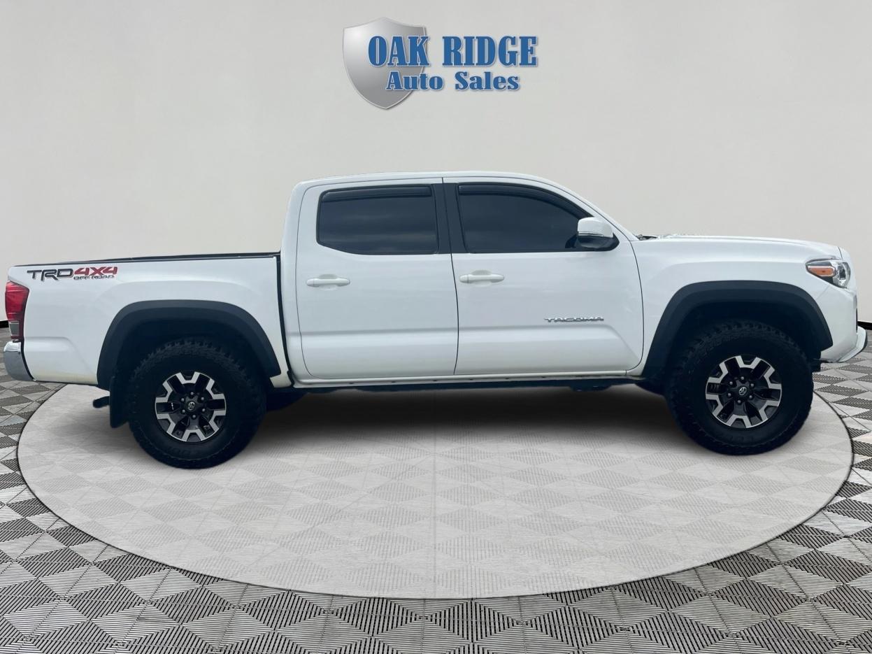 Toyota Tacoma  2017