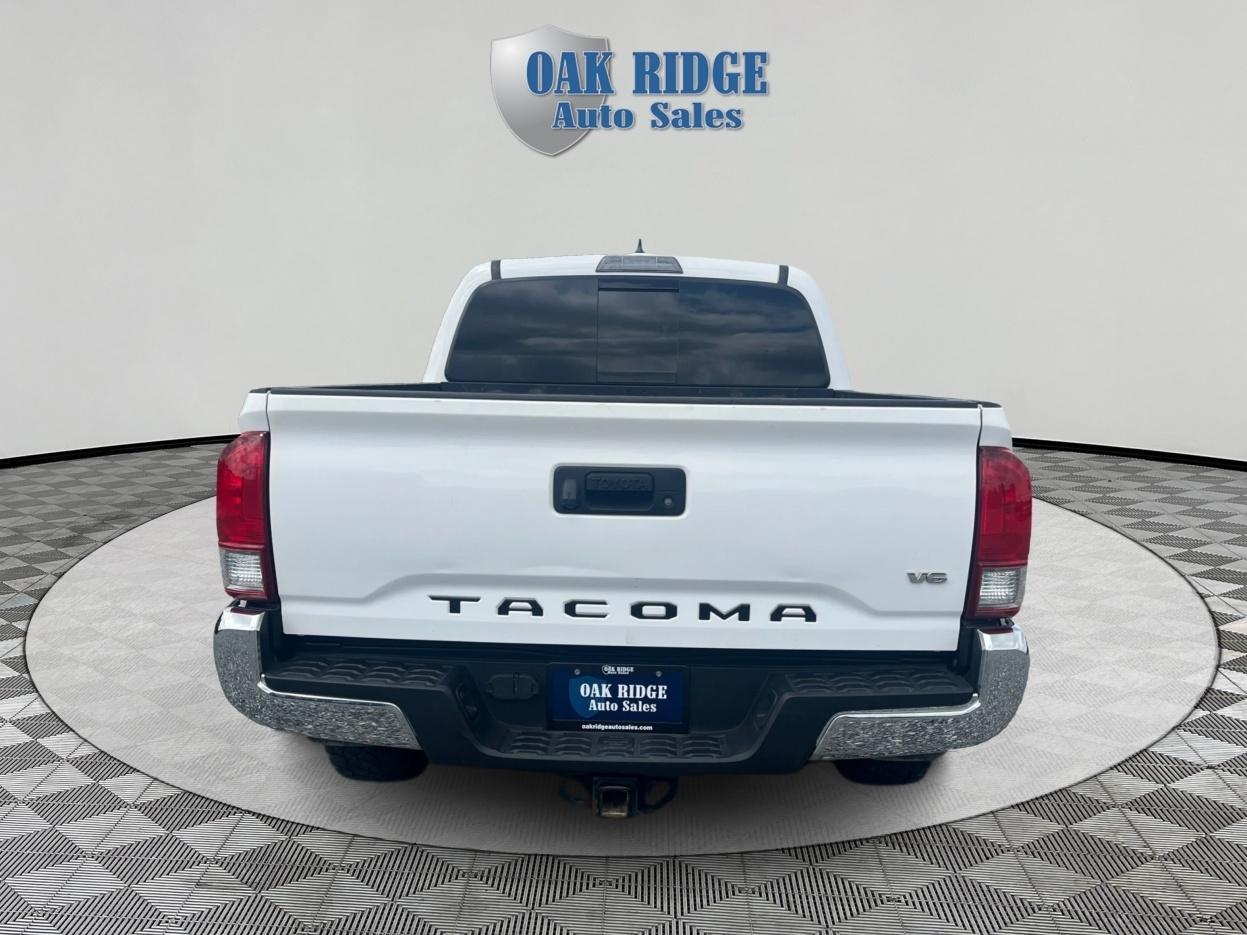 Toyota Tacoma  2017