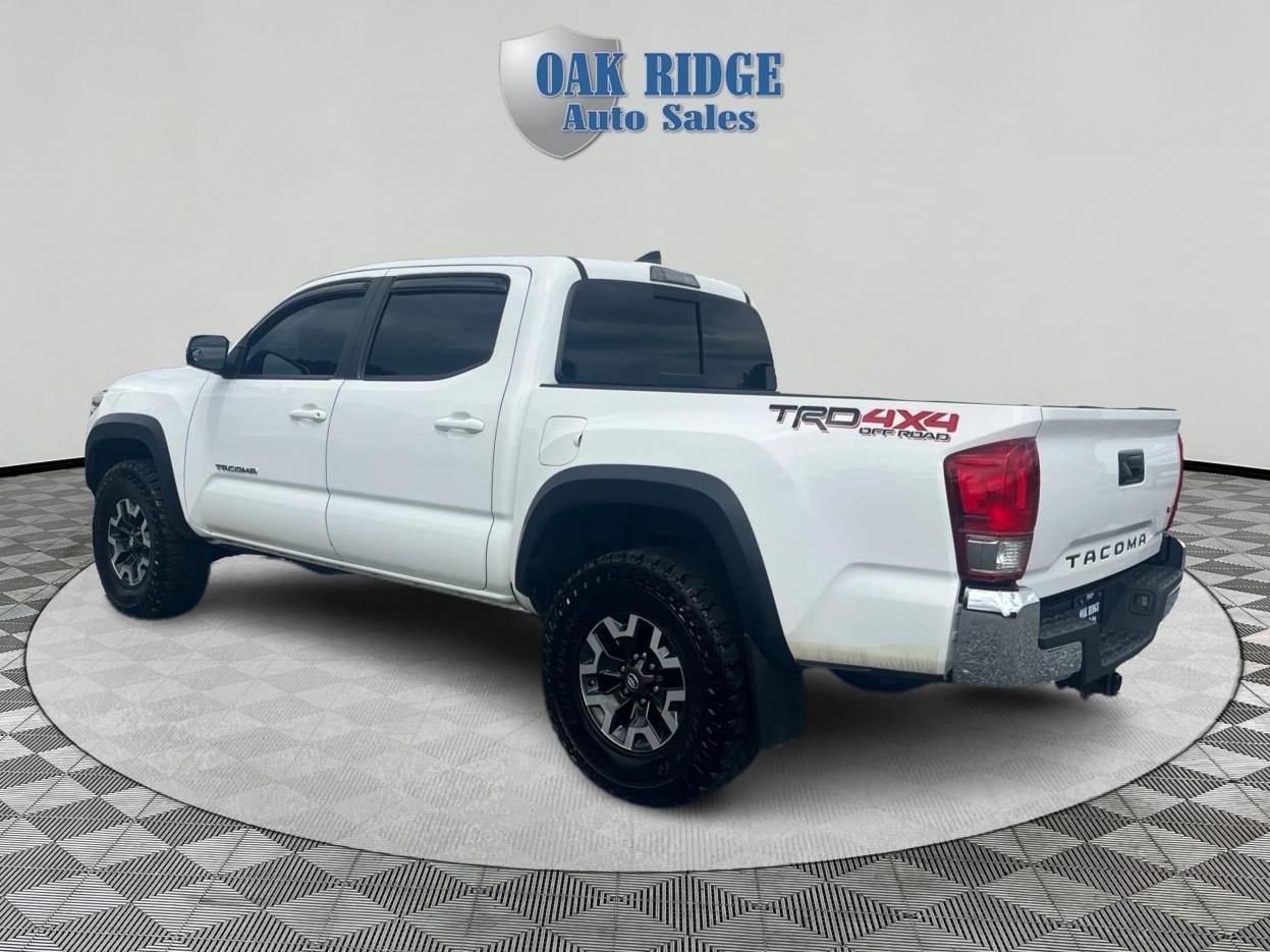 Toyota Tacoma  2017