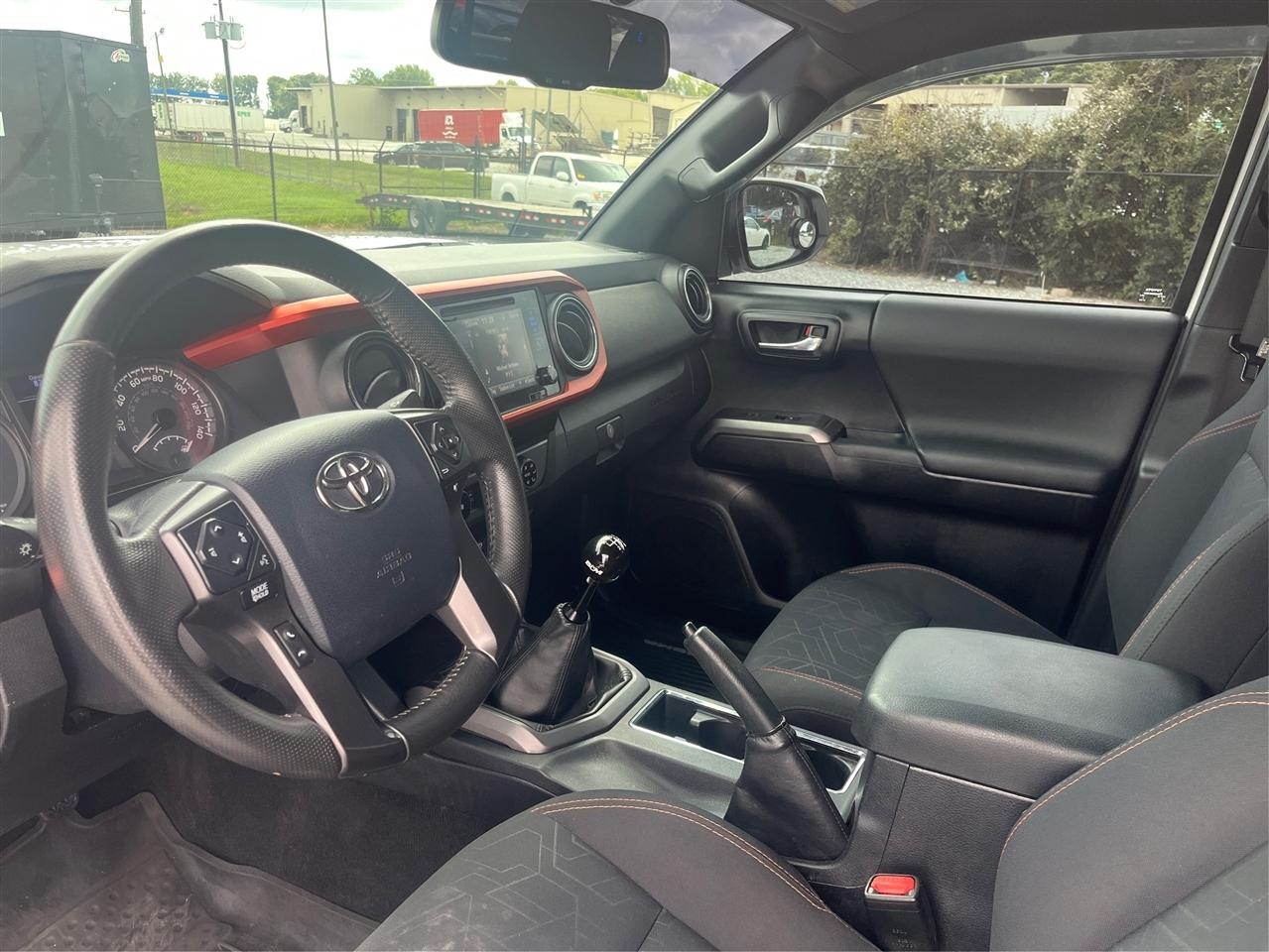 Toyota Tacoma  2017