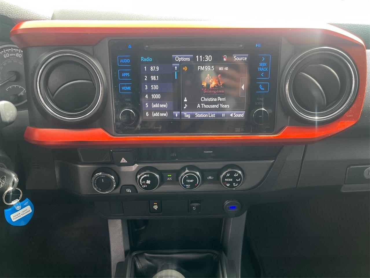 Toyota Tacoma  2017
