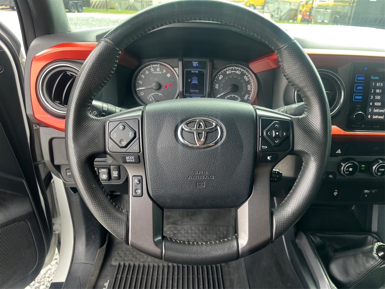 Toyota Tacoma  2017