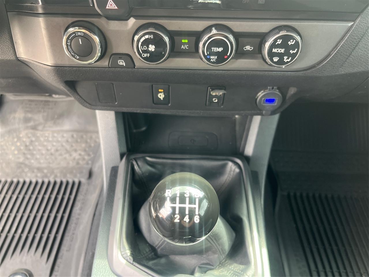 Toyota Tacoma  2017