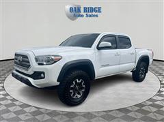 2017 Toyota Tacoma 