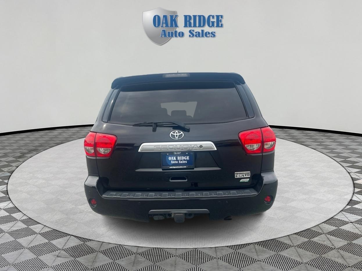 Toyota Sequoia Platinum 2015