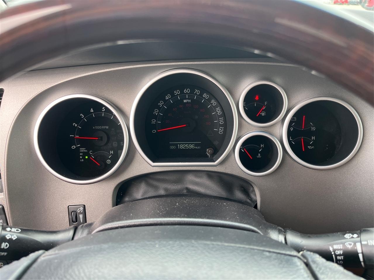 Toyota Sequoia Platinum 2015
