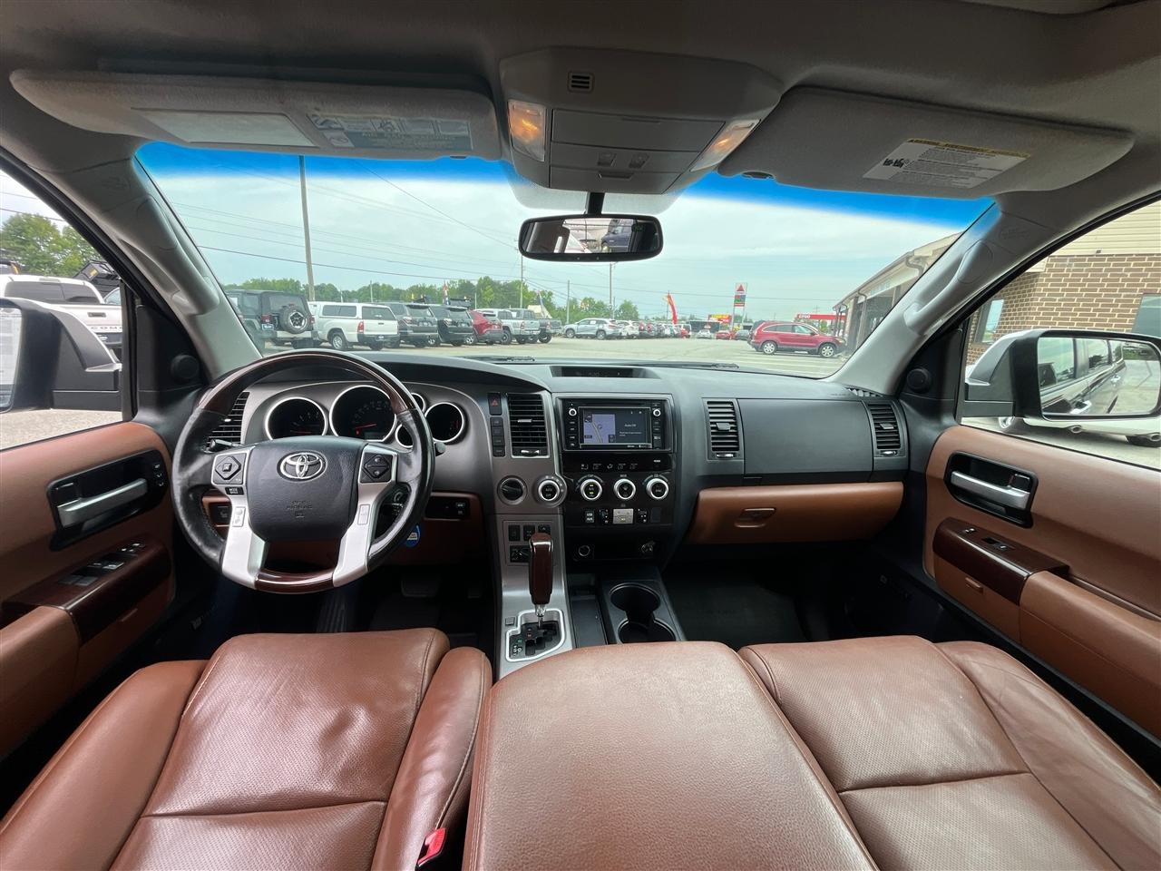 Toyota Sequoia Platinum 2015