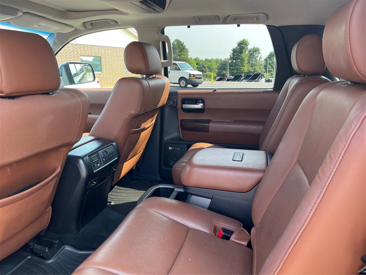Toyota Tundra  2018