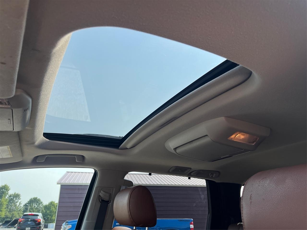 Toyota Tundra  2018