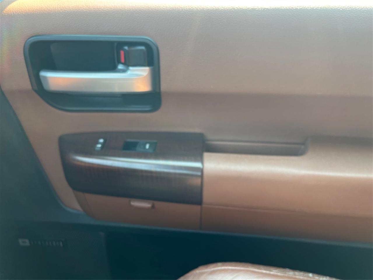 Toyota Tundra  2018