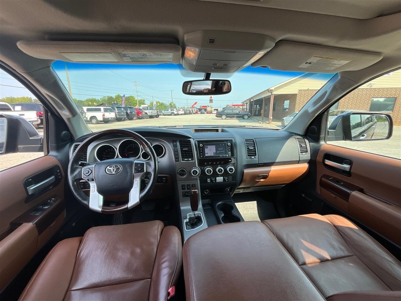 Toyota Tundra  2018