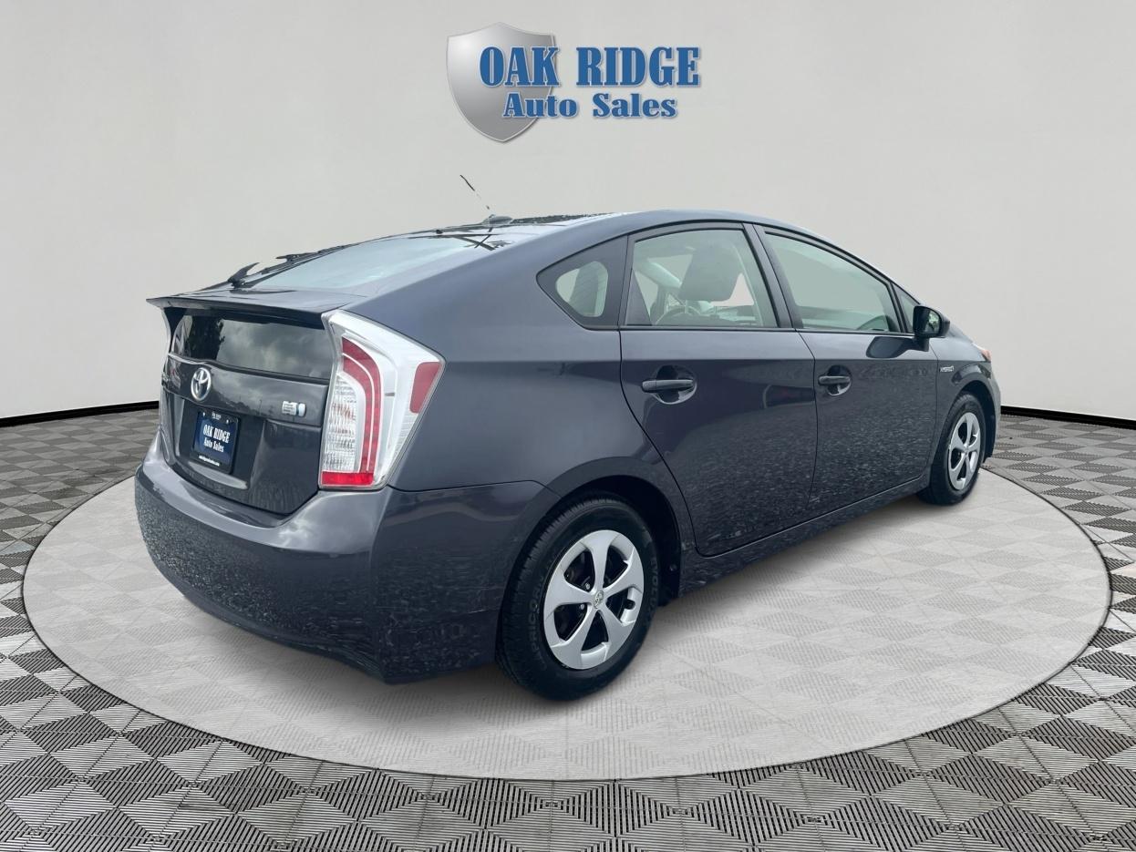 Toyota Prius  2013
