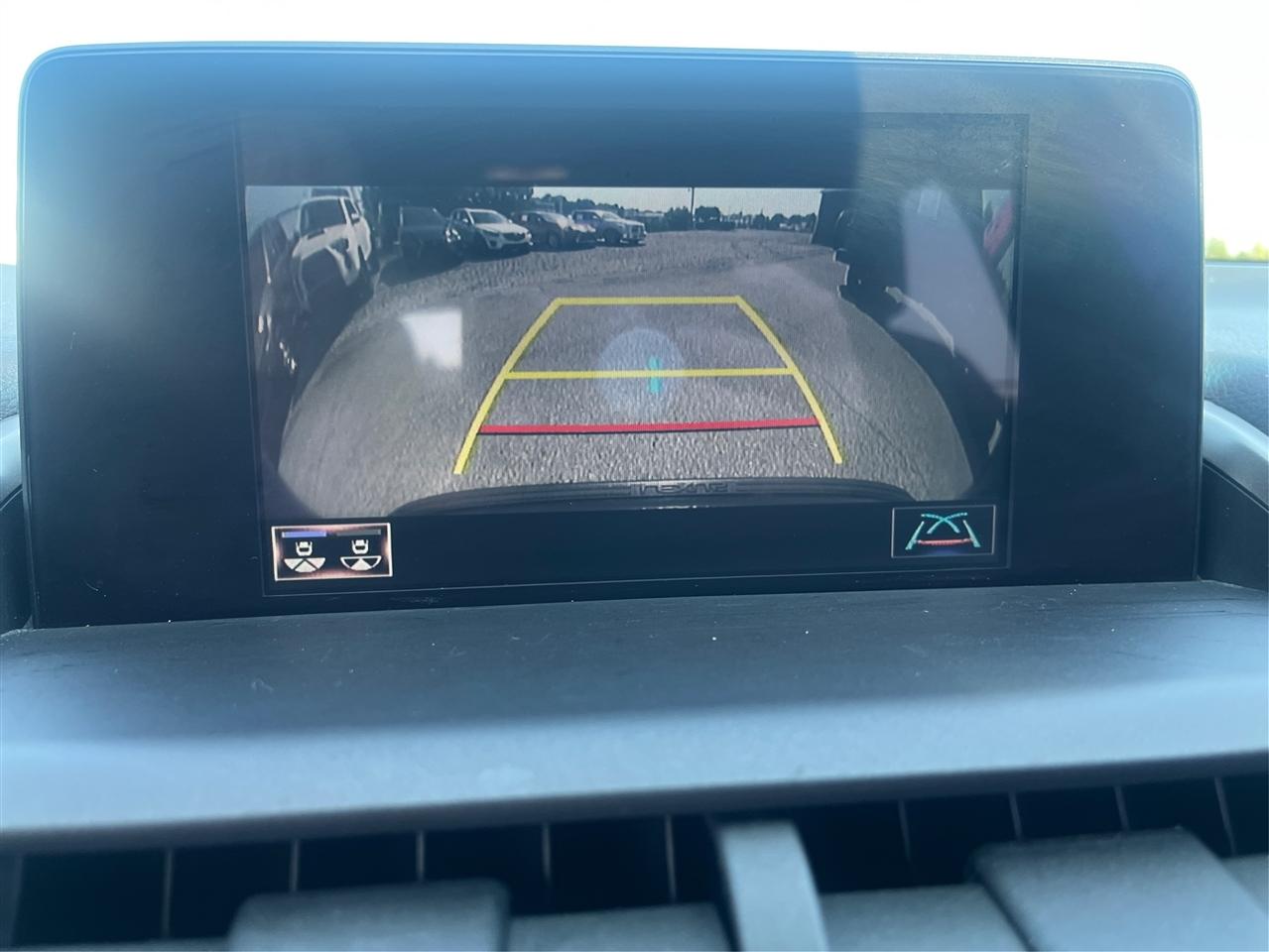 Lexus NX 200t  2018