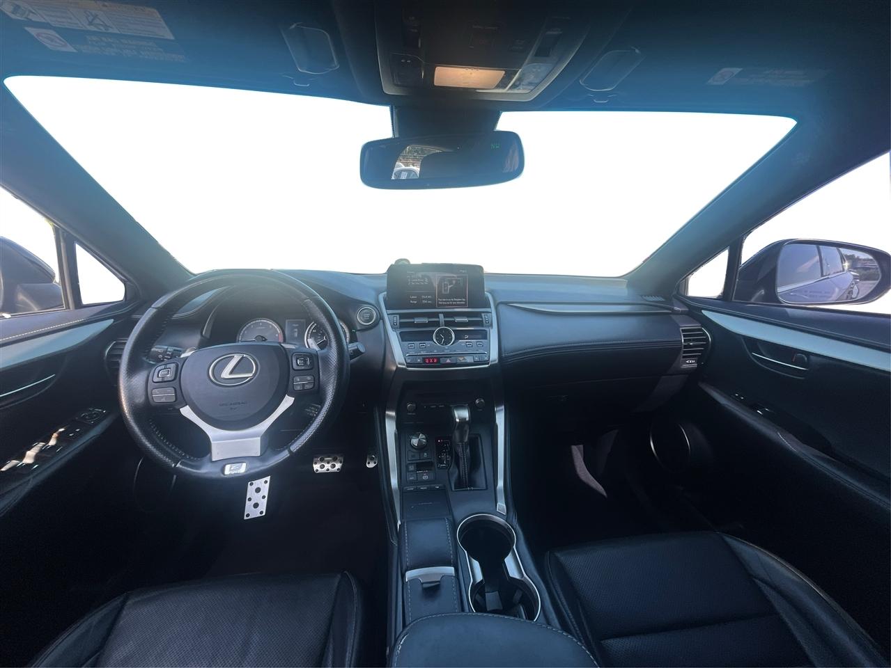 Lexus NX 200t  2018