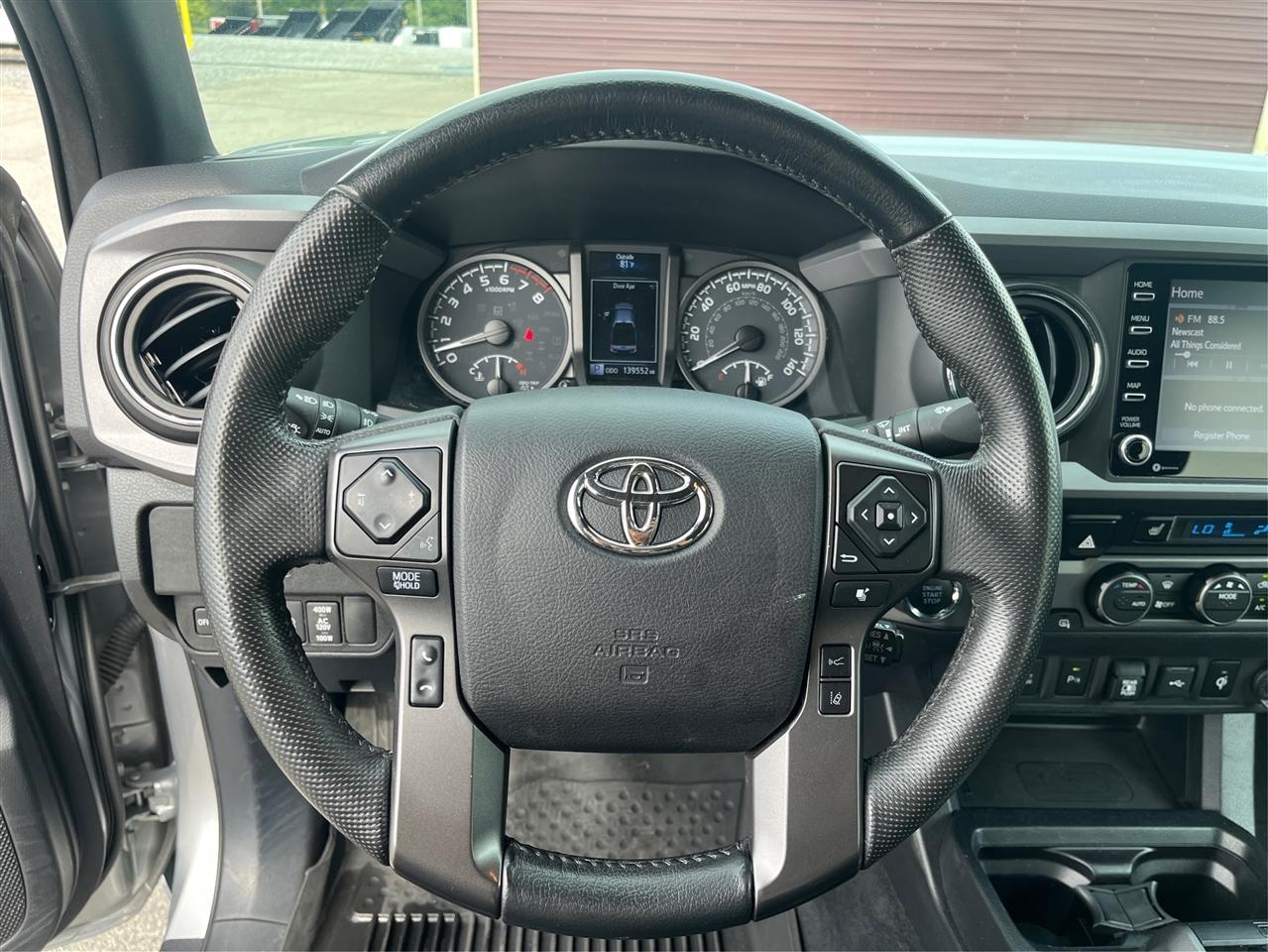 Toyota Tacoma  2021