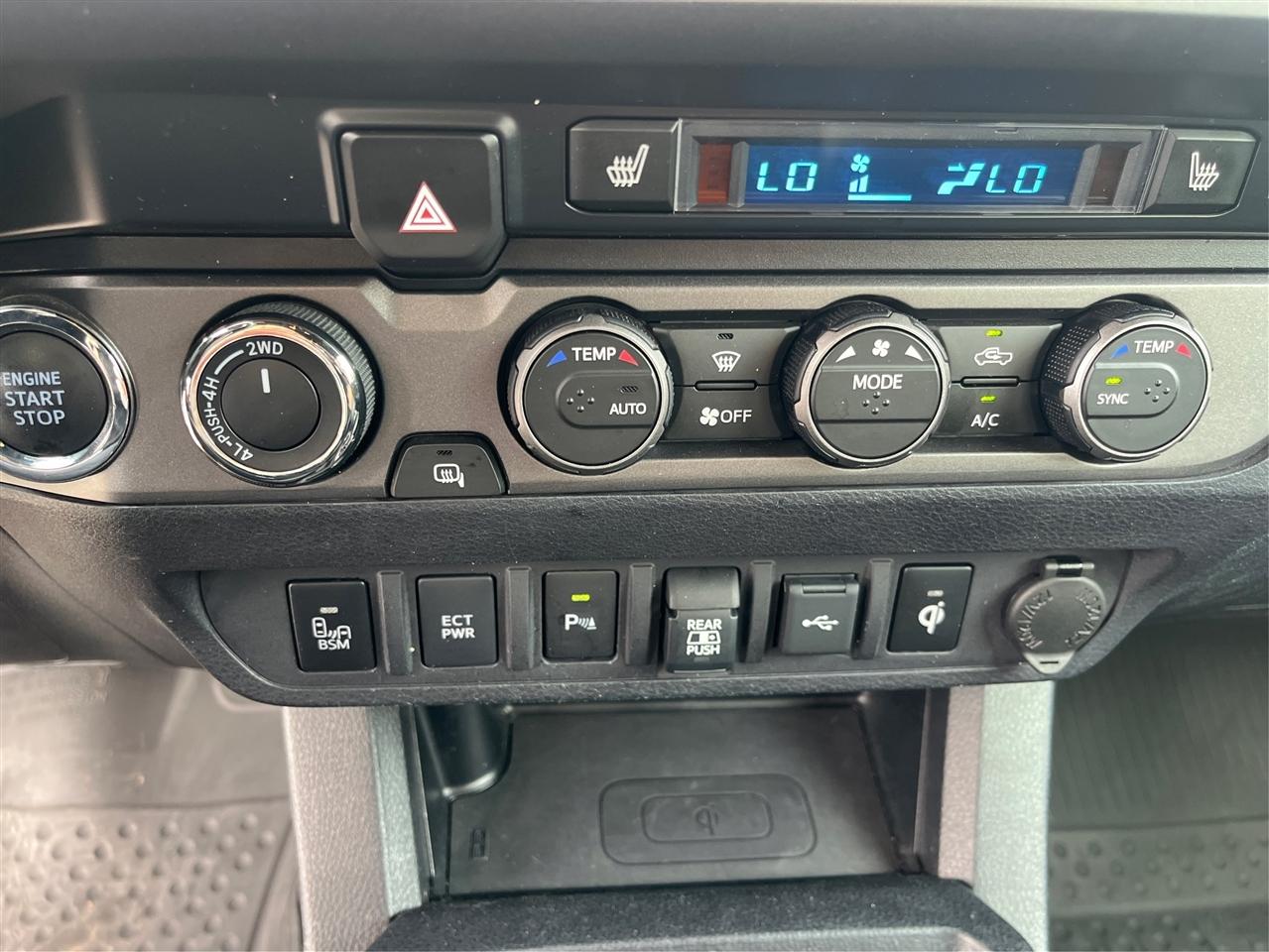 Toyota Tacoma  2021