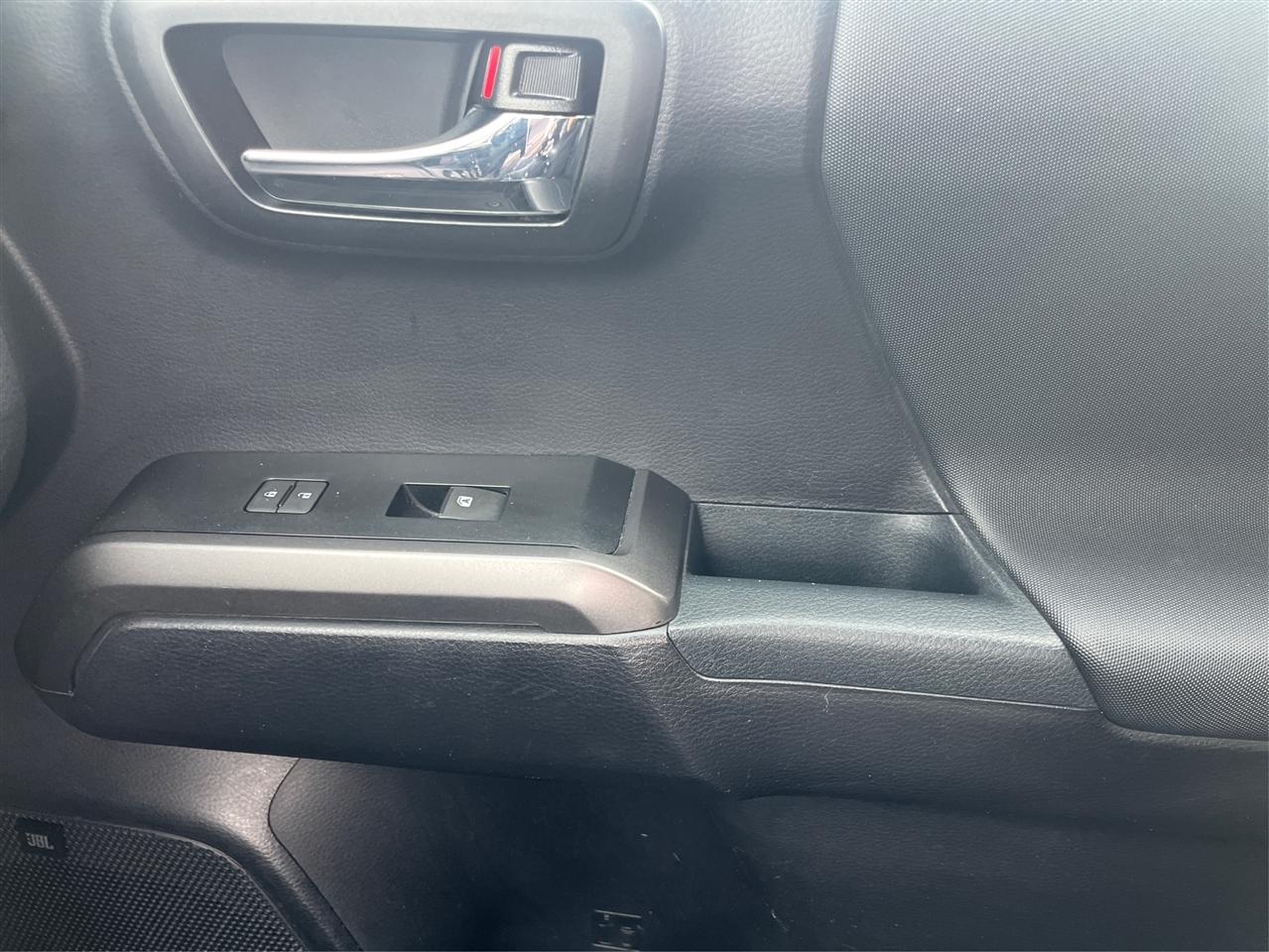 Toyota Tacoma  2021