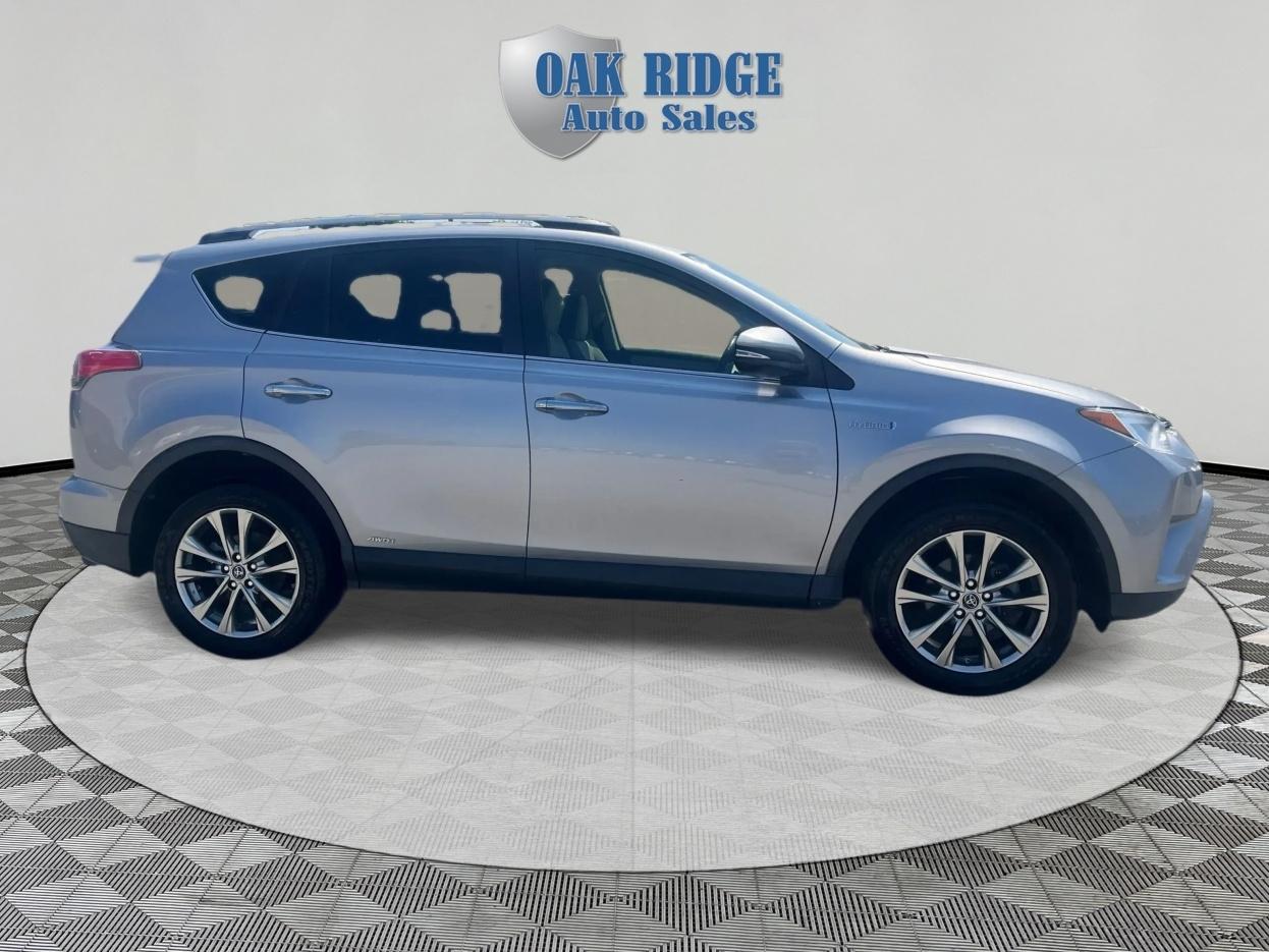Toyota RAV4 Hybrid  2018