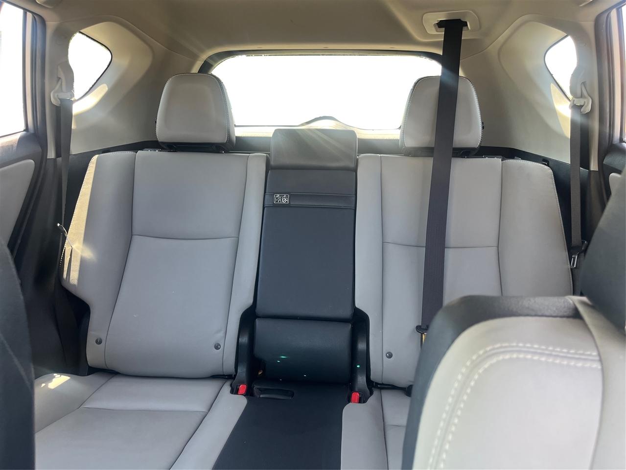 Toyota RAV4 Hybrid  2018