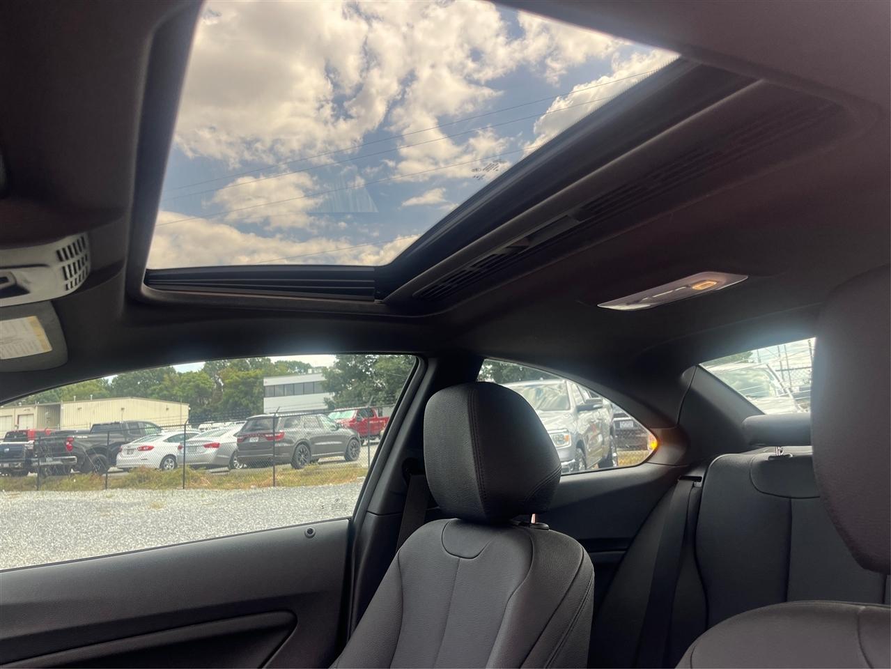 BMW 2-Series  2021