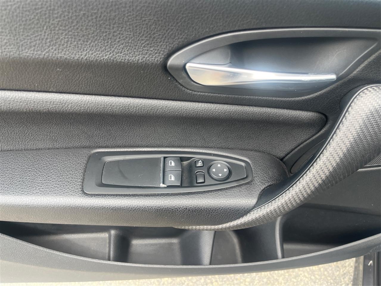 BMW 2-Series  2021