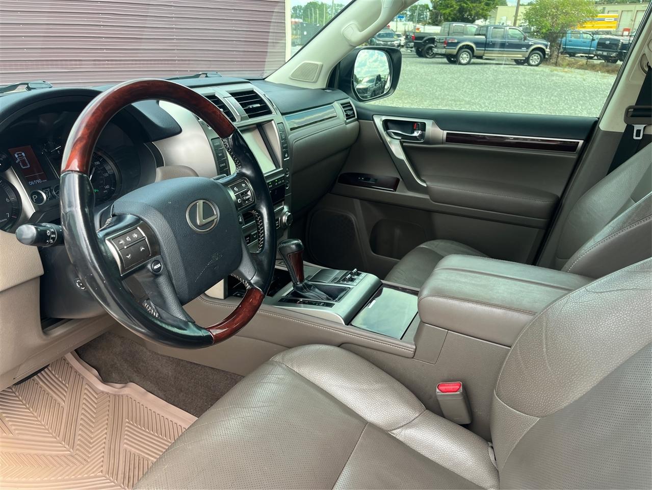 Lexus GX 460 Base 2018