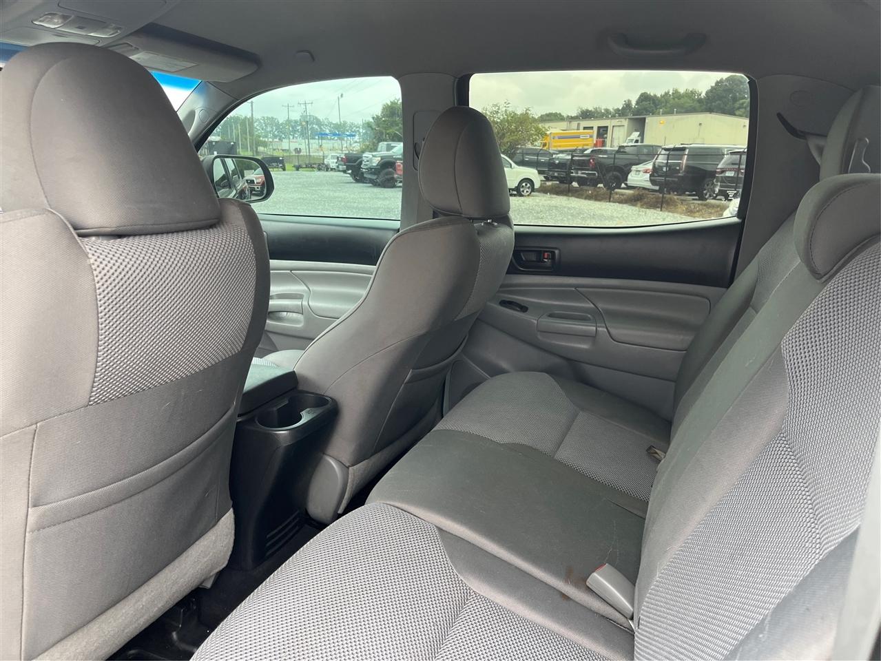 Toyota Tacoma V6 2013