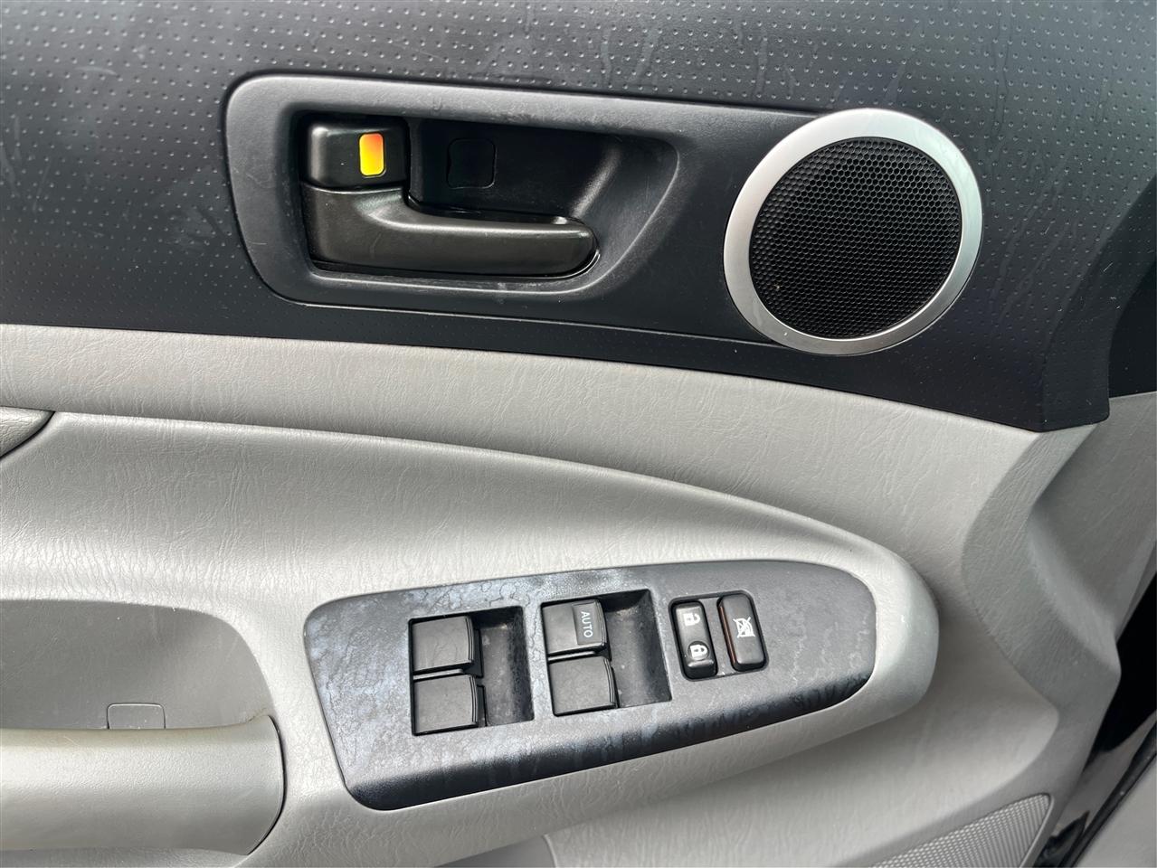 Toyota Tacoma V6 2013