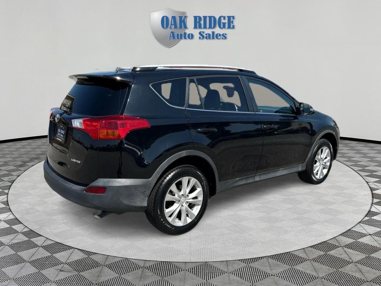 Toyota RAV4 Limited 2015