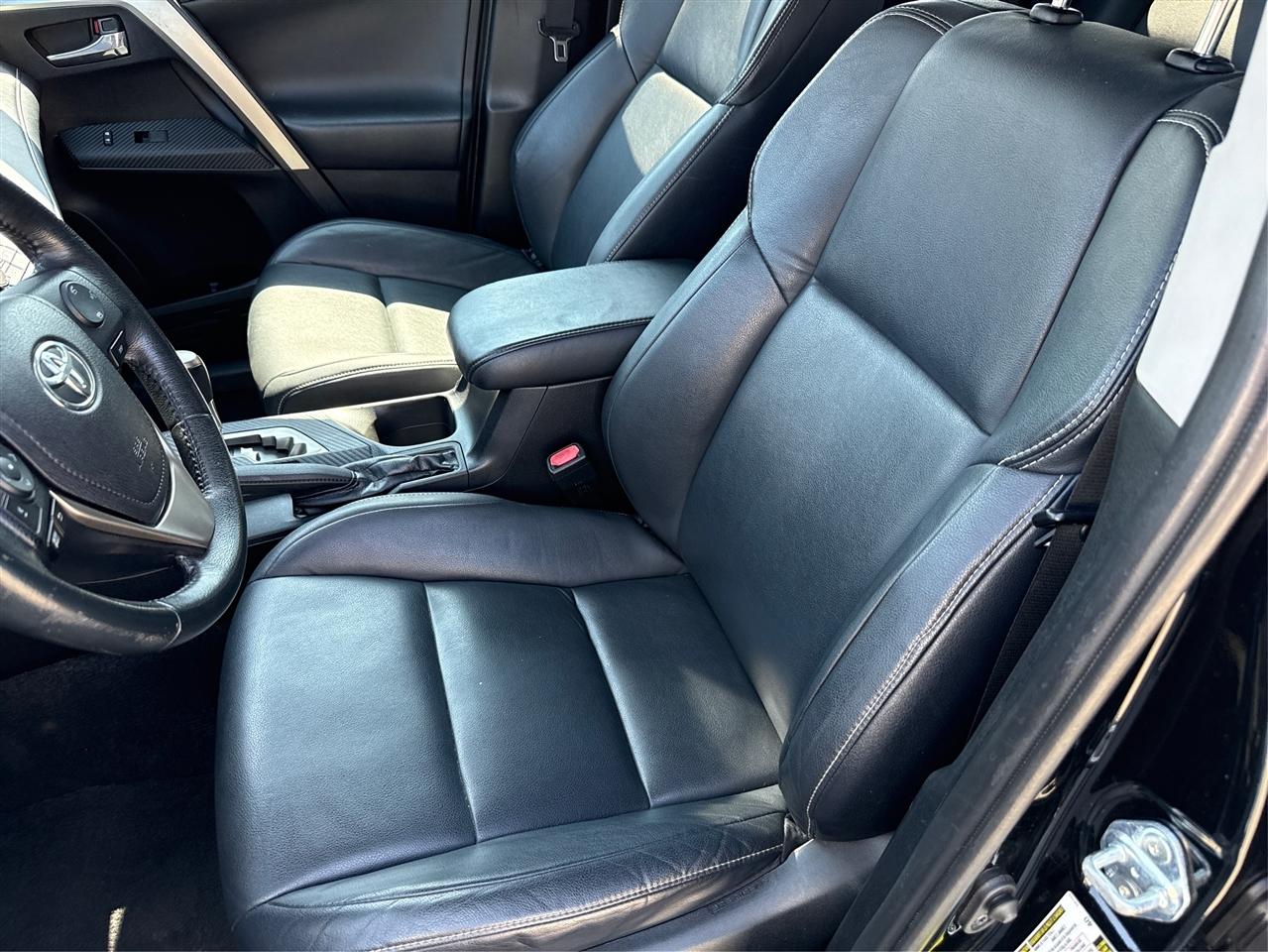 Toyota RAV4 Limited 2015