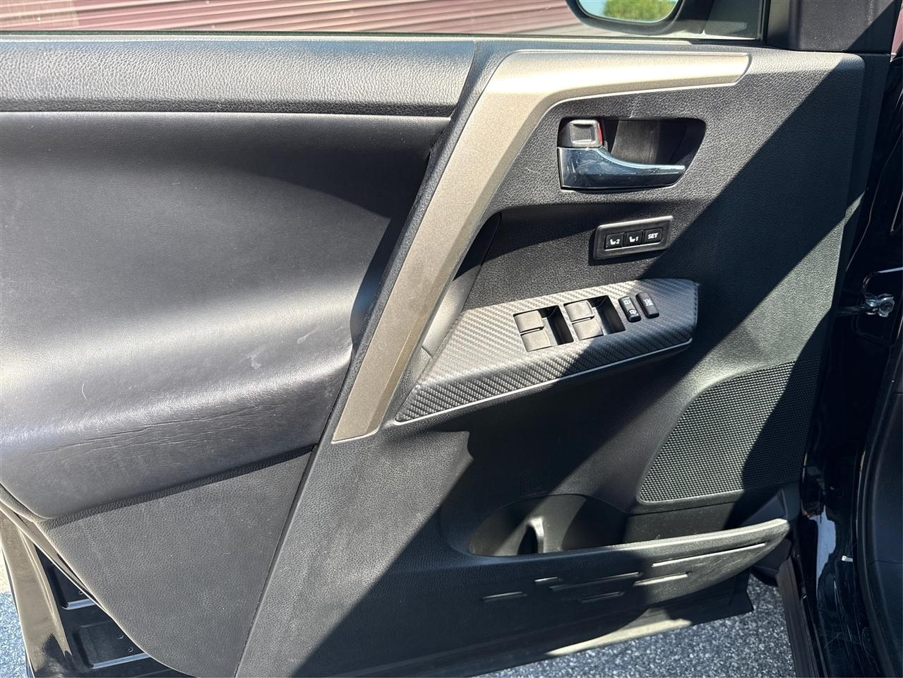 Toyota RAV4 Limited 2015