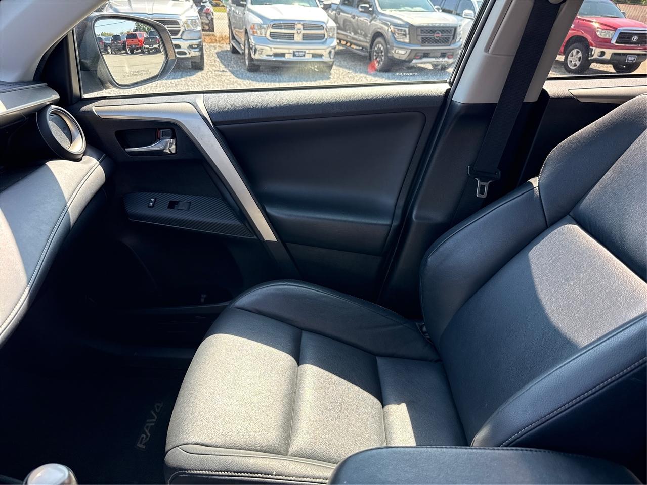 Toyota RAV4 Limited 2015