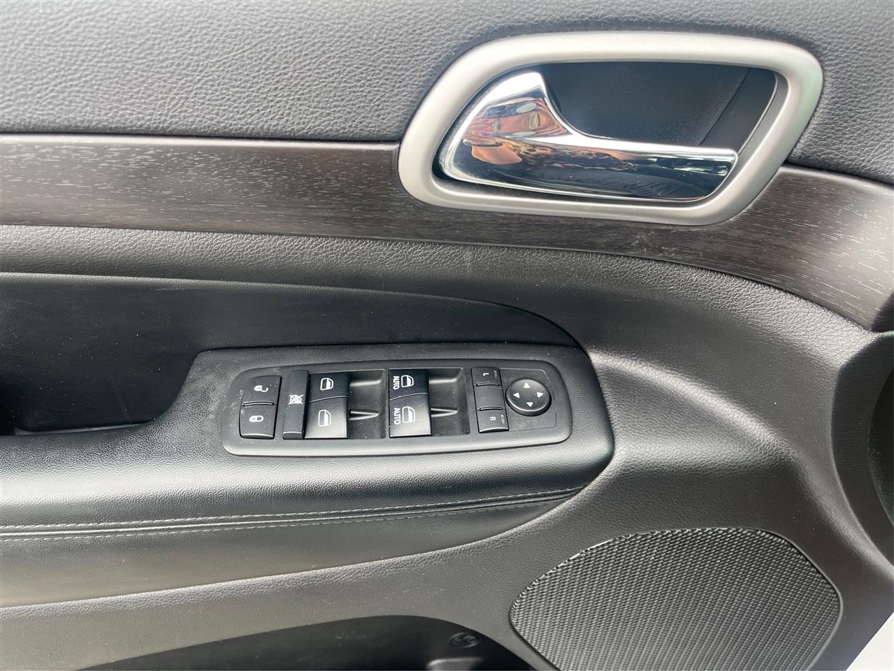 Jeep Grand Cherokee Laredo E 2018