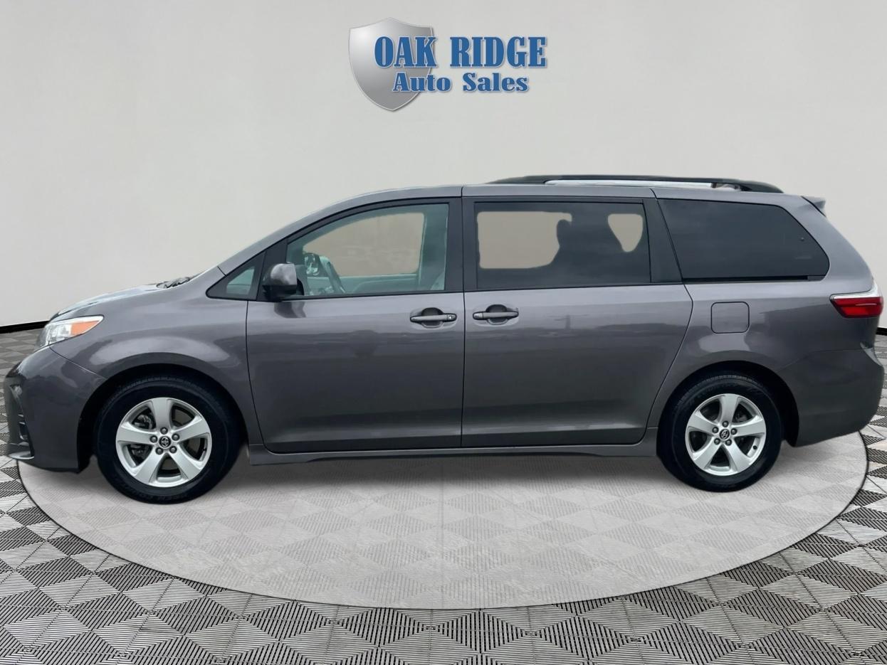 Toyota Sienna  2019