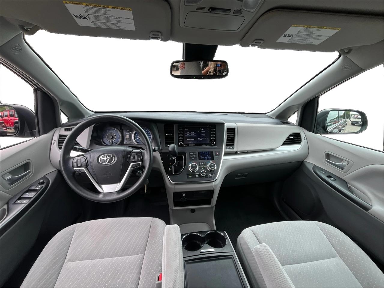 Toyota Sienna  2019