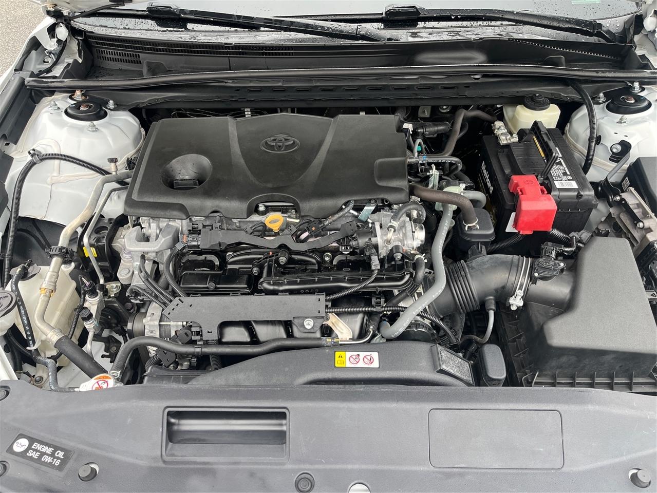 Toyota Camry  2021