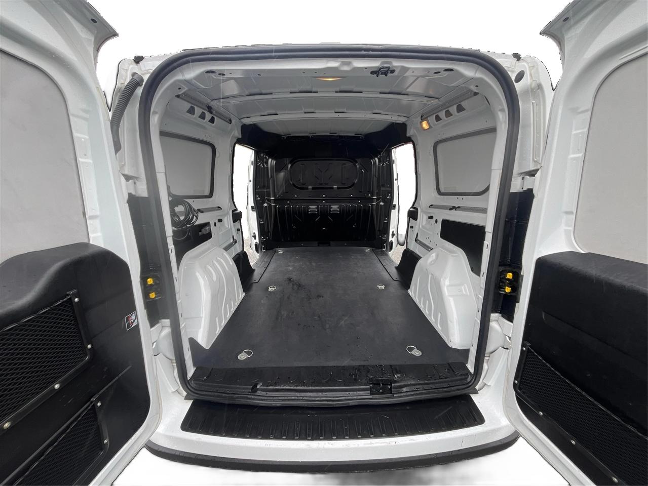 RAM ProMaster City Base 2022