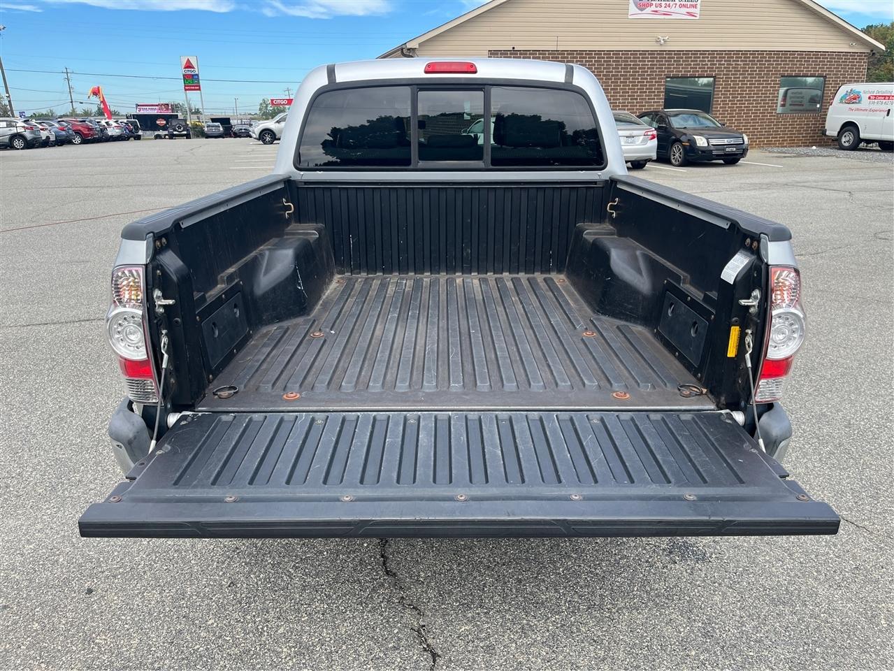Toyota Tacoma  2013