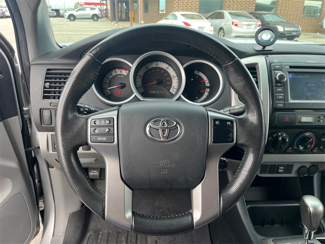 Toyota Tacoma  2013