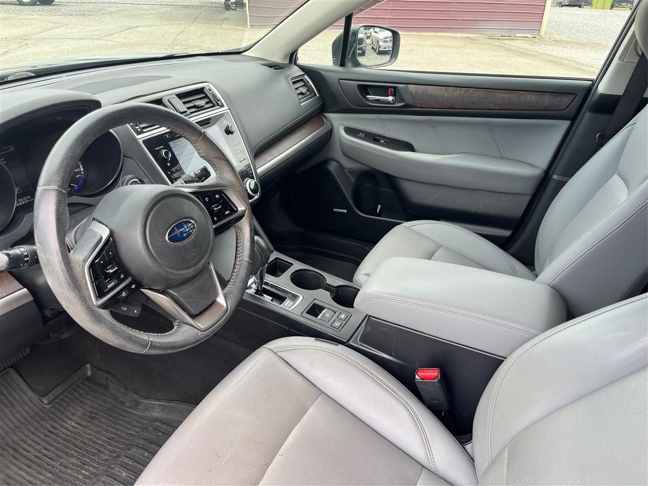 Subaru Outback  2018