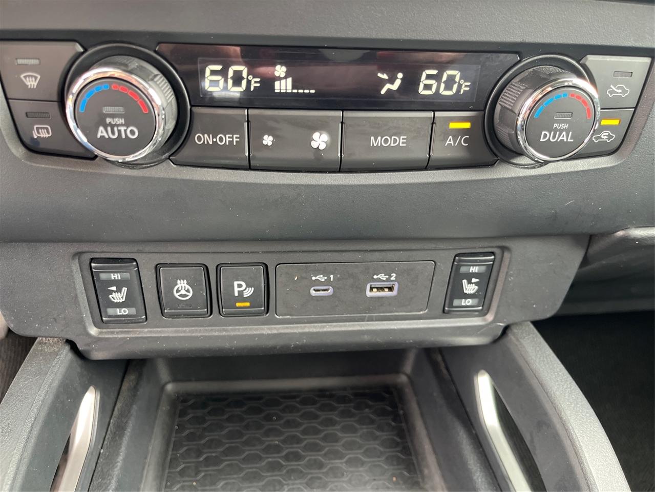 Nissan Frontier SV 2022